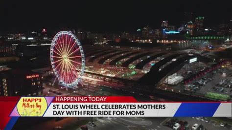 Union Station celebrating Mother's Day with free Ferris wheel rides